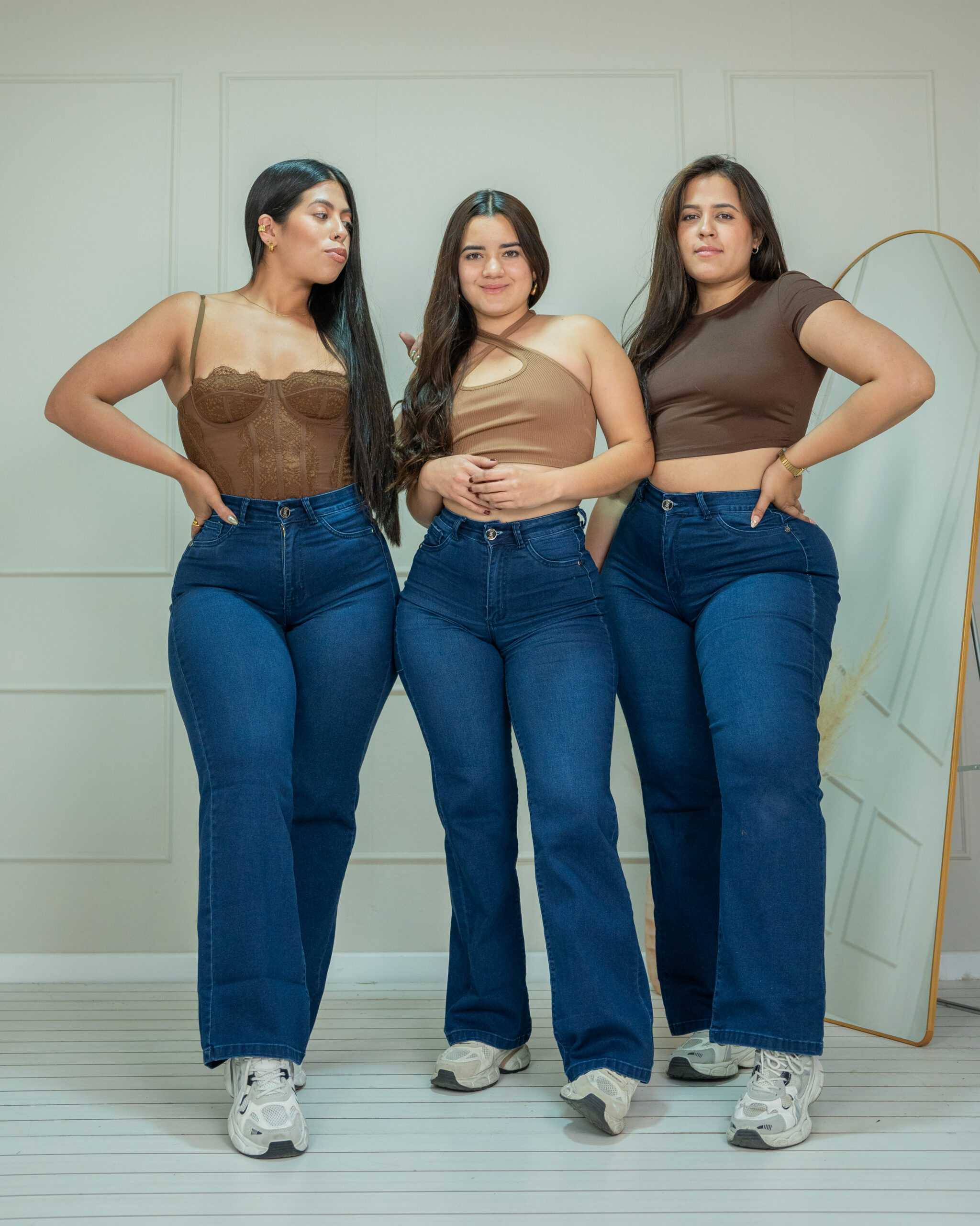 FEMMENINA A16-67