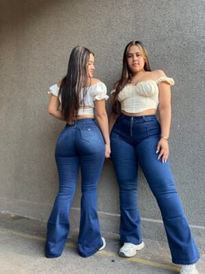 Flare Jeans Japón