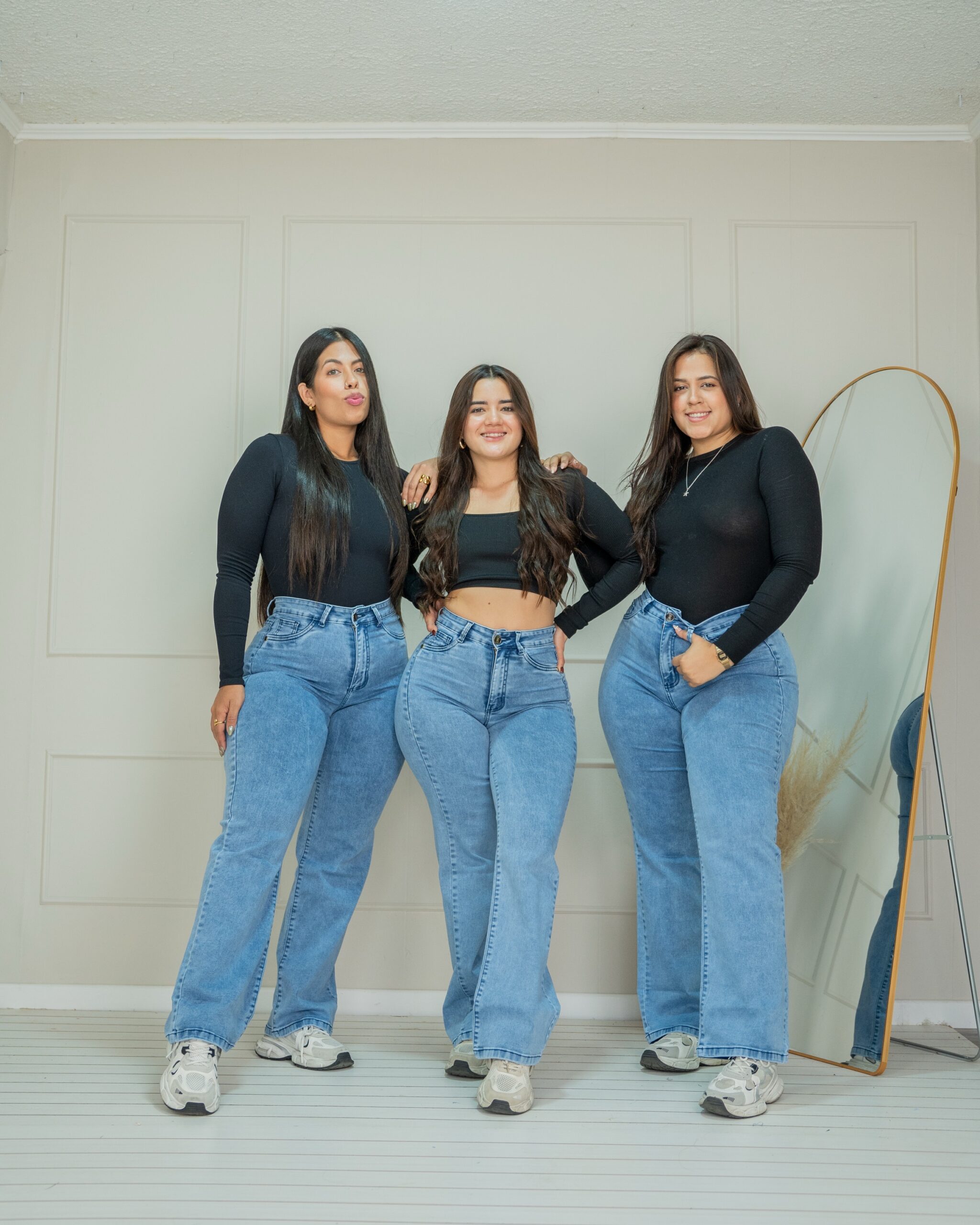 femmenina-a16-20