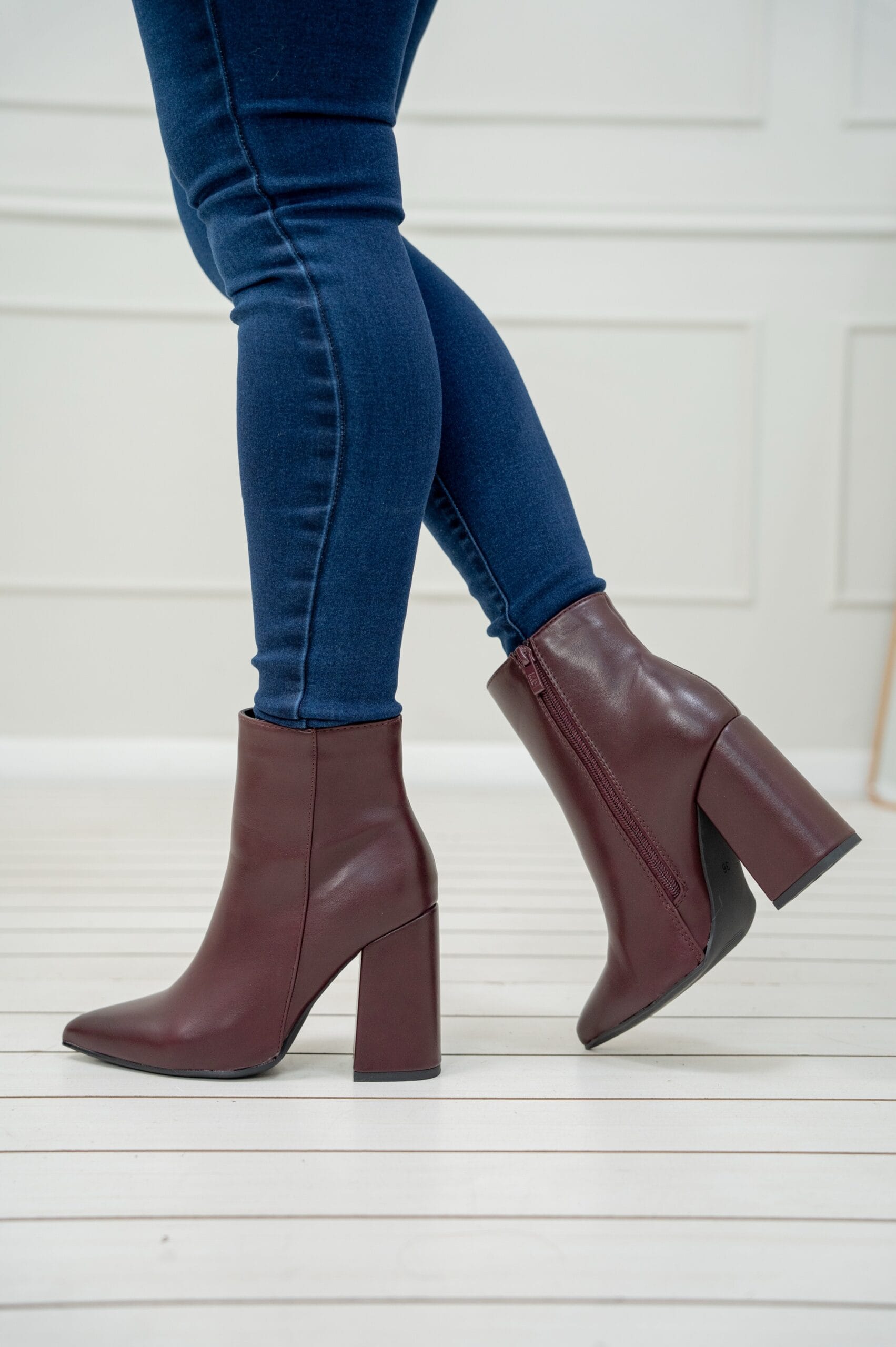 femmenina-17m-75
