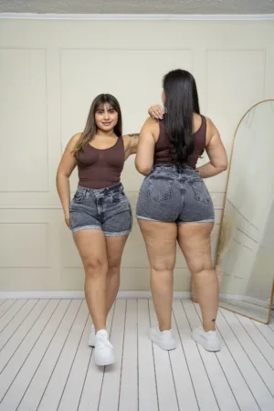 Short Singapur (gris)