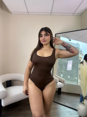 Body reductor escote cuadrado
